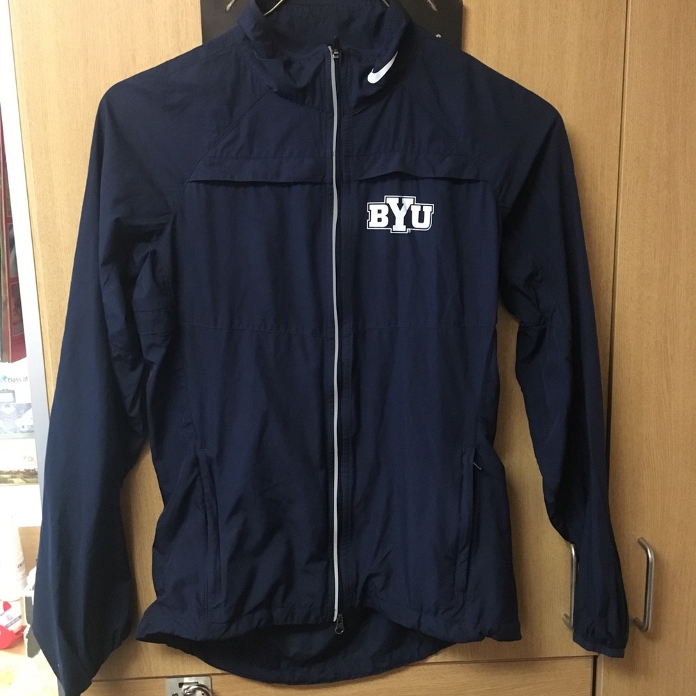 BYU women’s sport jacket zip up